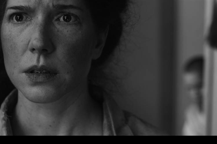 HEN (18 HV, in Afrikaans with English subtitles)